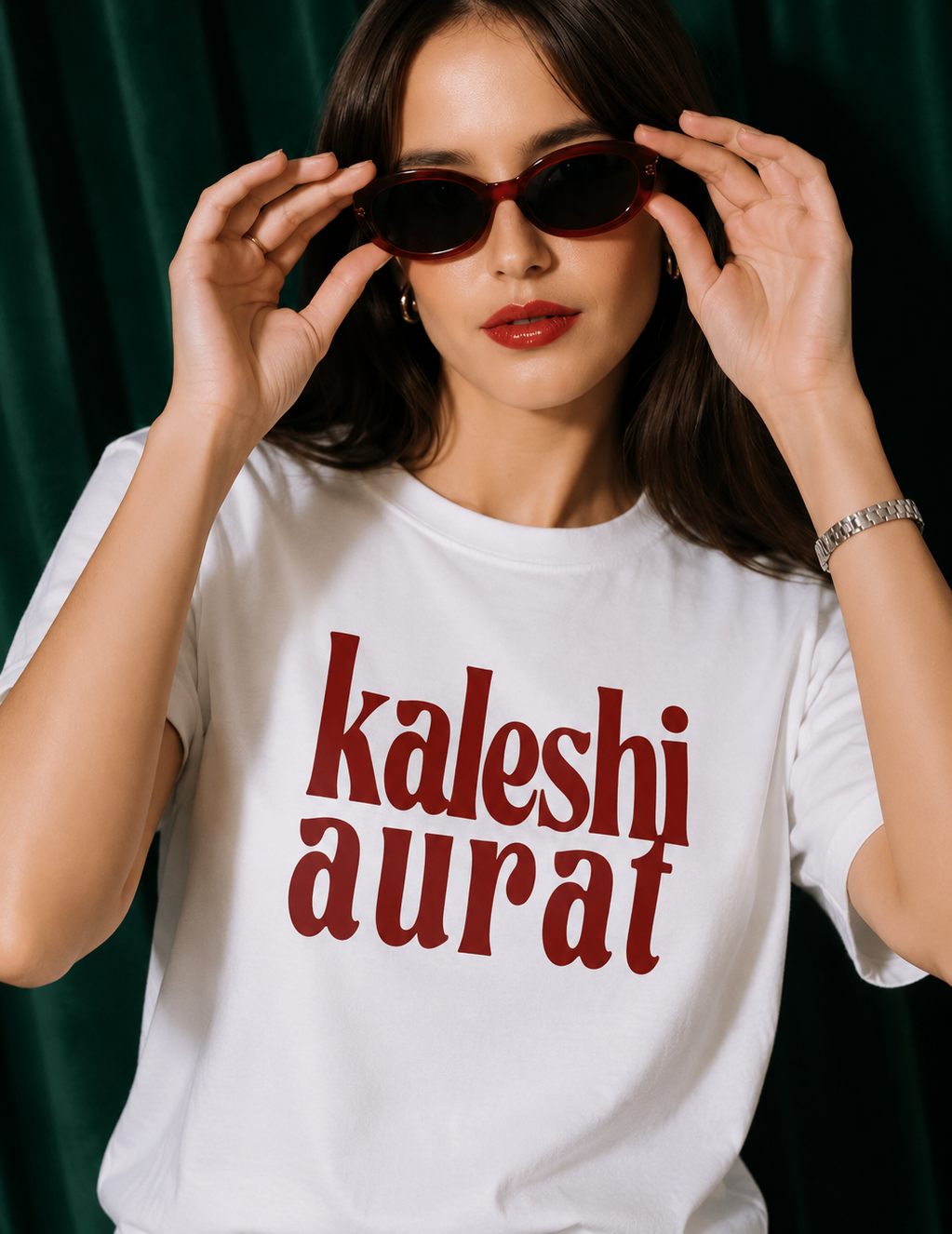 Kaleshi Aurat T-Shirt